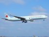 C-FIVR Air Canada Boeing 777-333(ER).jpg