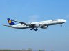 D-AIHX Lufthansa Airbus A340-642 (4).jpg