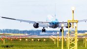 B777-306ER PH-BVW.jpg
