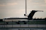 UPS 727RE Anfang 2001.jpg