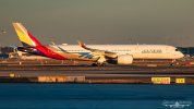 A350-941 HL8522 (2).jpg