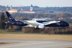 Lufthansa B787-9 ,100 Jahre'.jpg