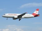 OE-LBL Austrian Airlines Airbus A320-214 (1).JPG