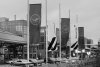Flaggen_auf_halbmast_am_Hamburg_Airport_klein.jpg