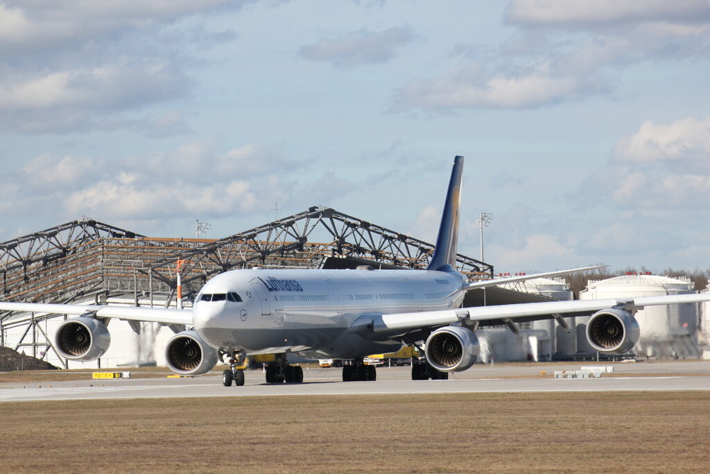 51404388qw.jpg