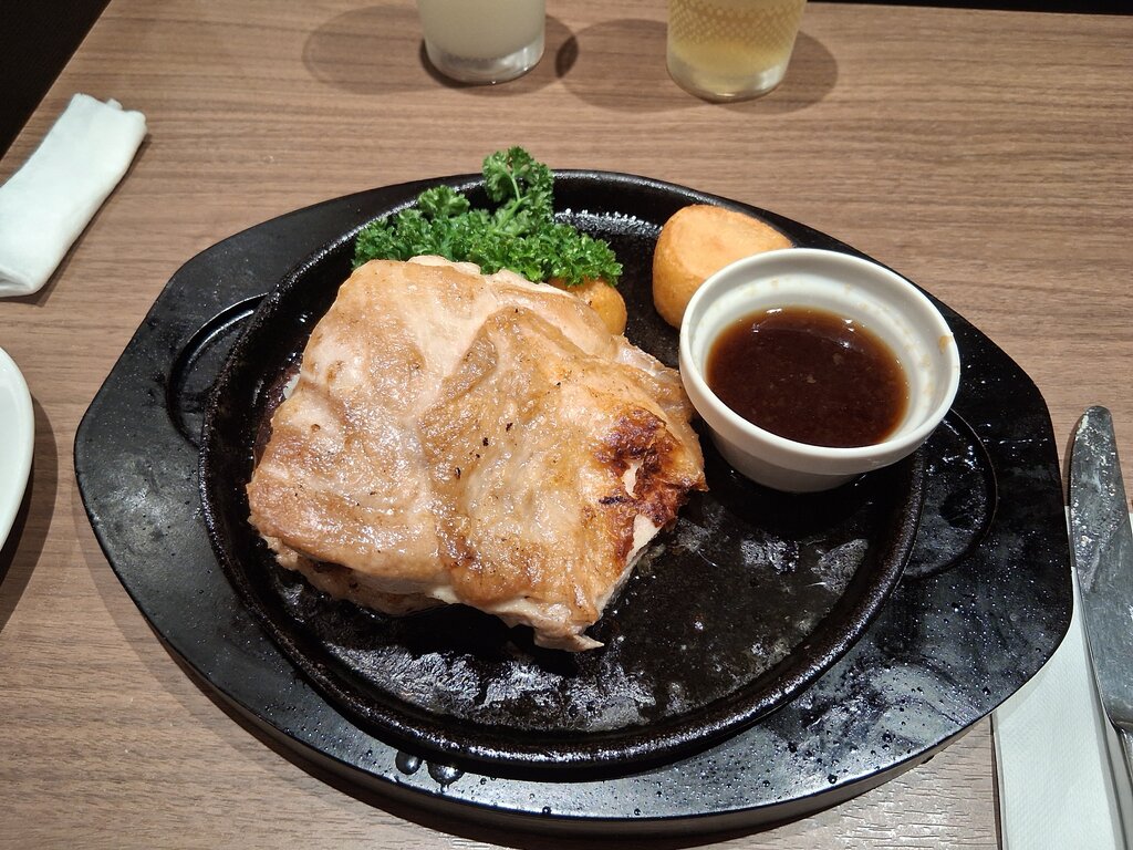 50022903qk.jpg