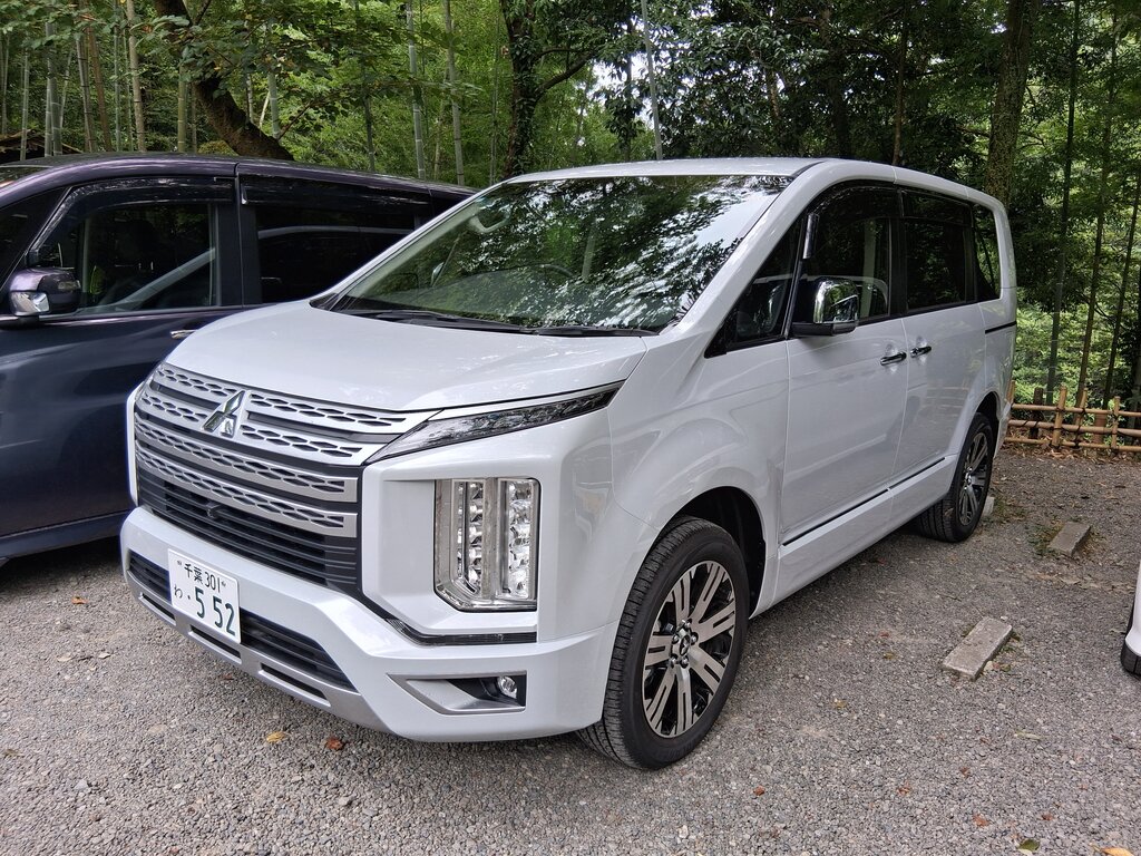 50007957vq.jpg