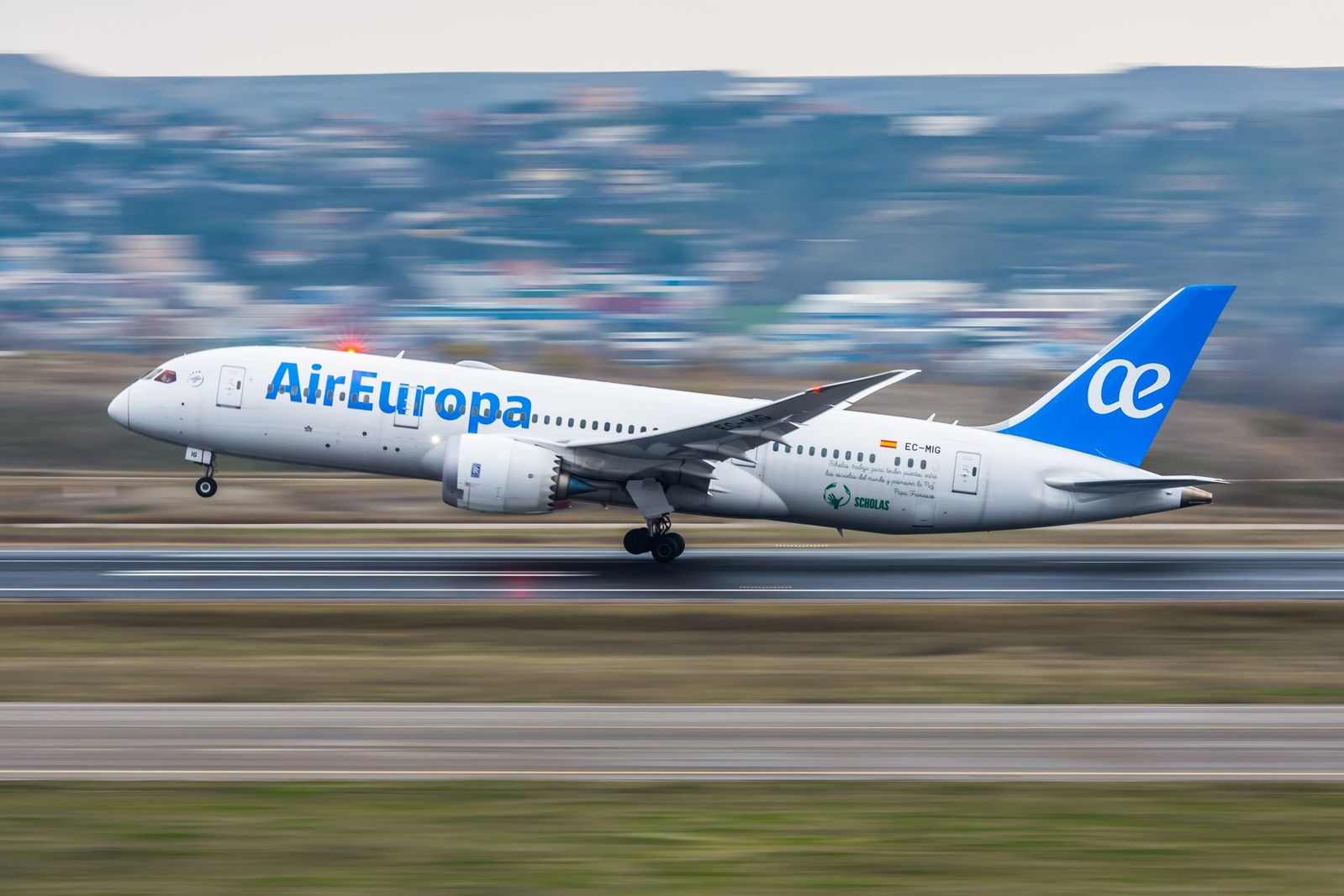 www.aero.de