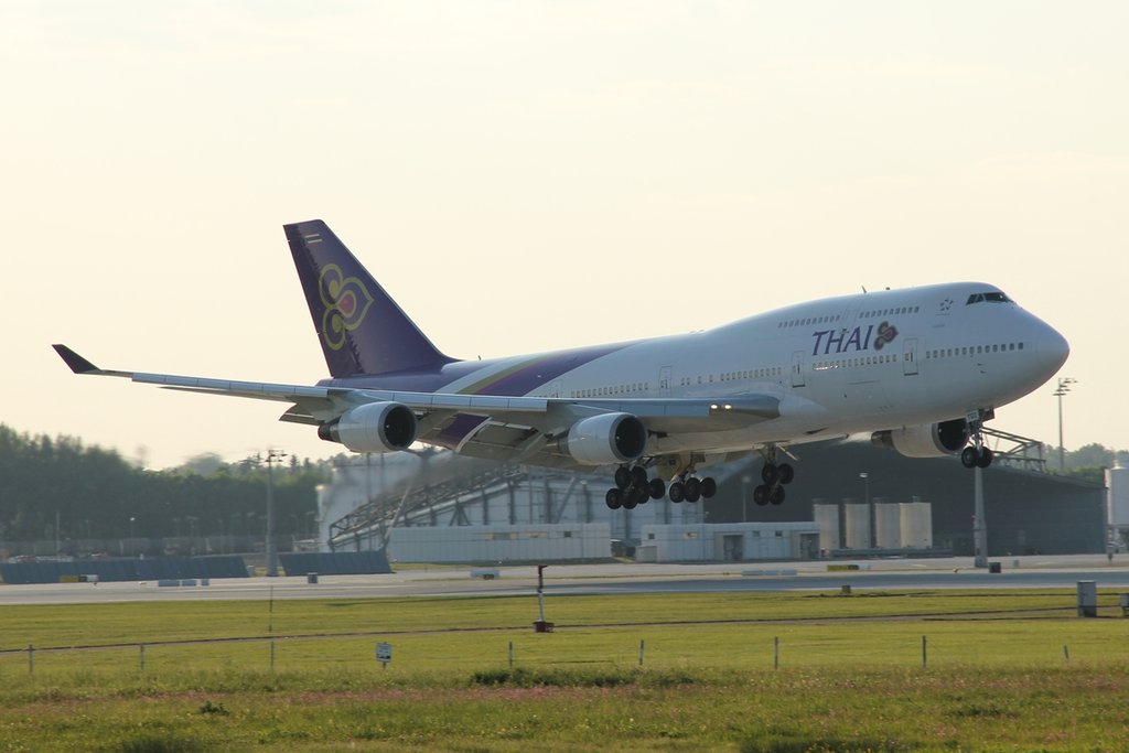 10619043aw.jpg