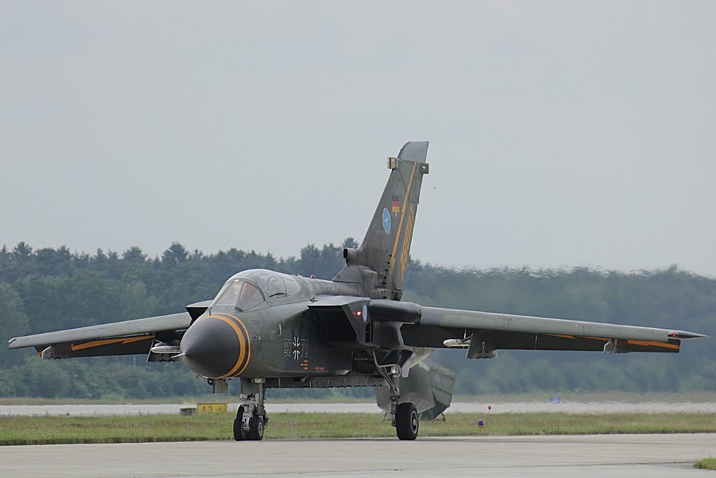 22251986zc.jpg