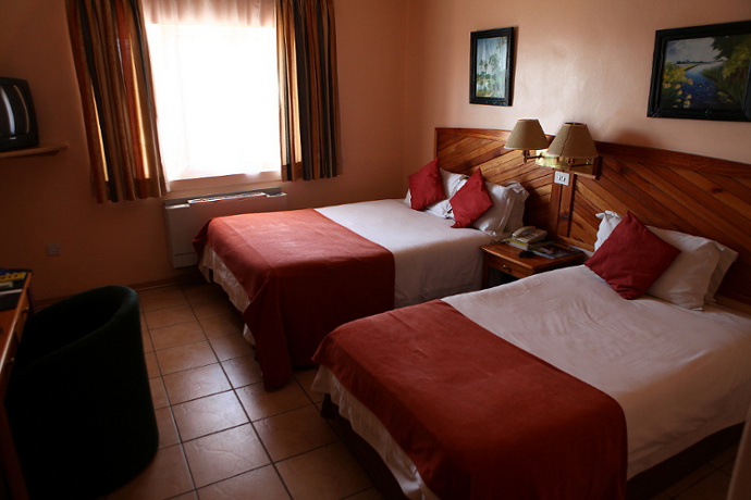 b6880.jpg