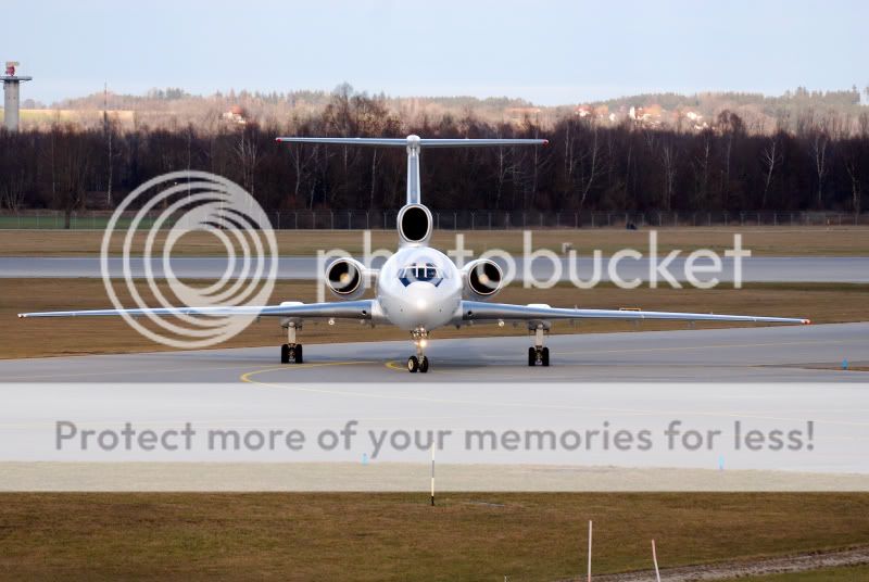 RA-85699-2007-01-13.jpg